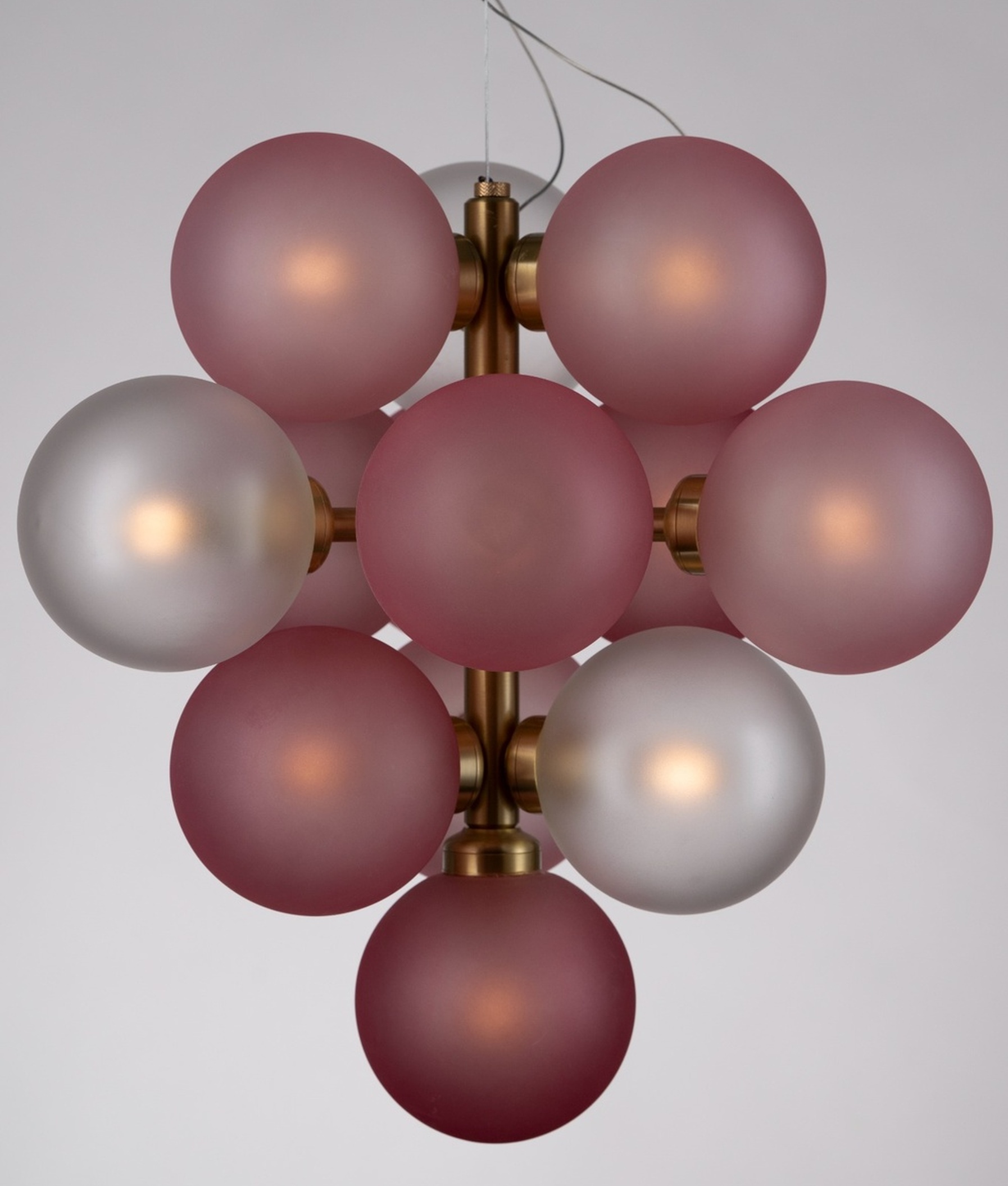 Grapes Recast lámpara escultórica